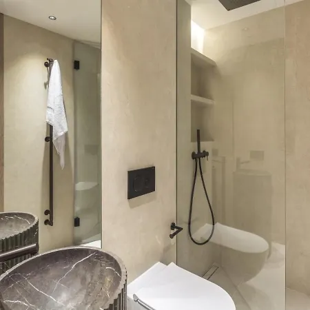 Lejlighed Elegant 3- Bedroom In Puente *